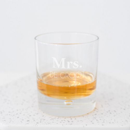 Whiskeyglas Mrs met achternaam