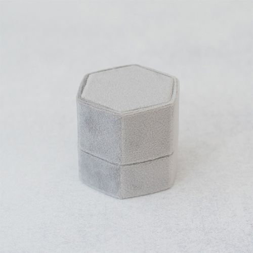Velvet ringdoosje hexagon Marble Grey forever Box