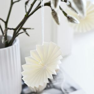Ornamenten paper fans off white (10st) Delight Department