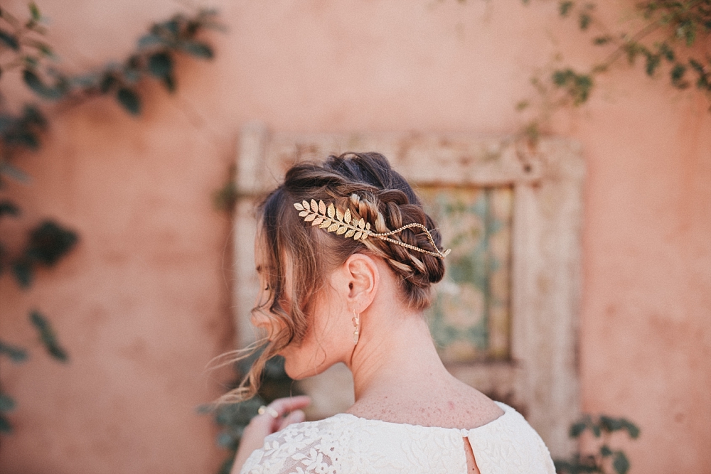 Inspiratie: Indian Summer bruiloft in Marokko - 10x mooie accessoires voor een bruidskapsel