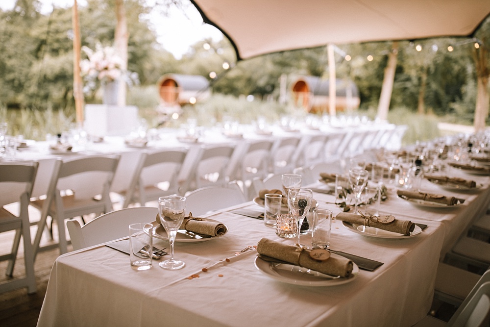 Bruiloft van Joyce: trouwen bij Vidaa in Bergschenhoek - De tafelschikking op je bruiloft
